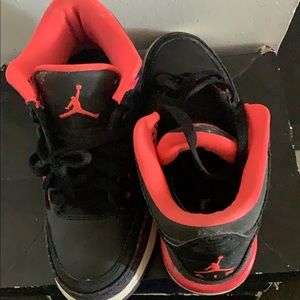 Jordan size 4Y